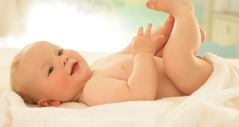 Заміна підгузників - це важлива частина щоденної гігієни малюка